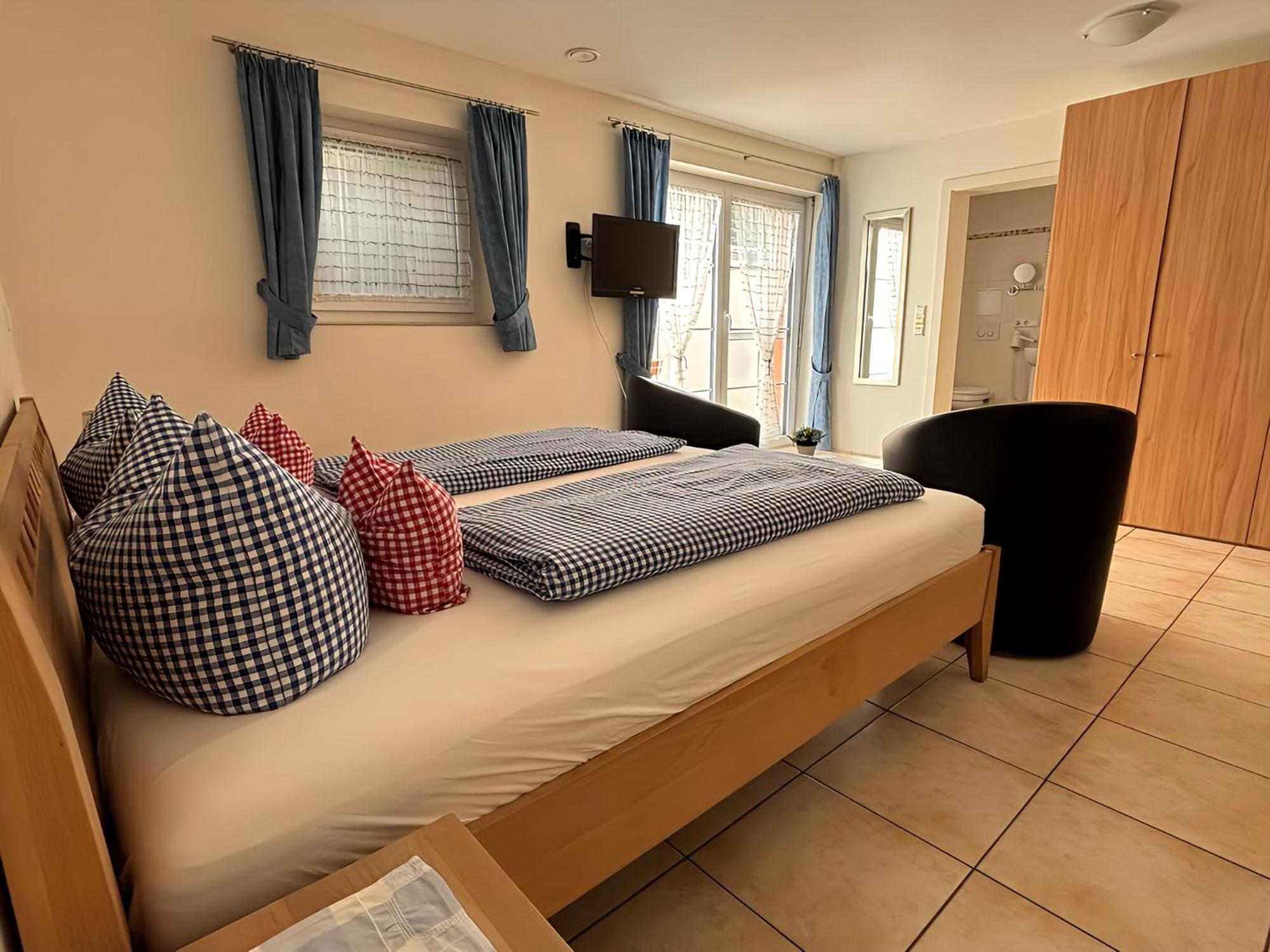 Hotel-Gasthof Adler Lindau  Rom bilde
