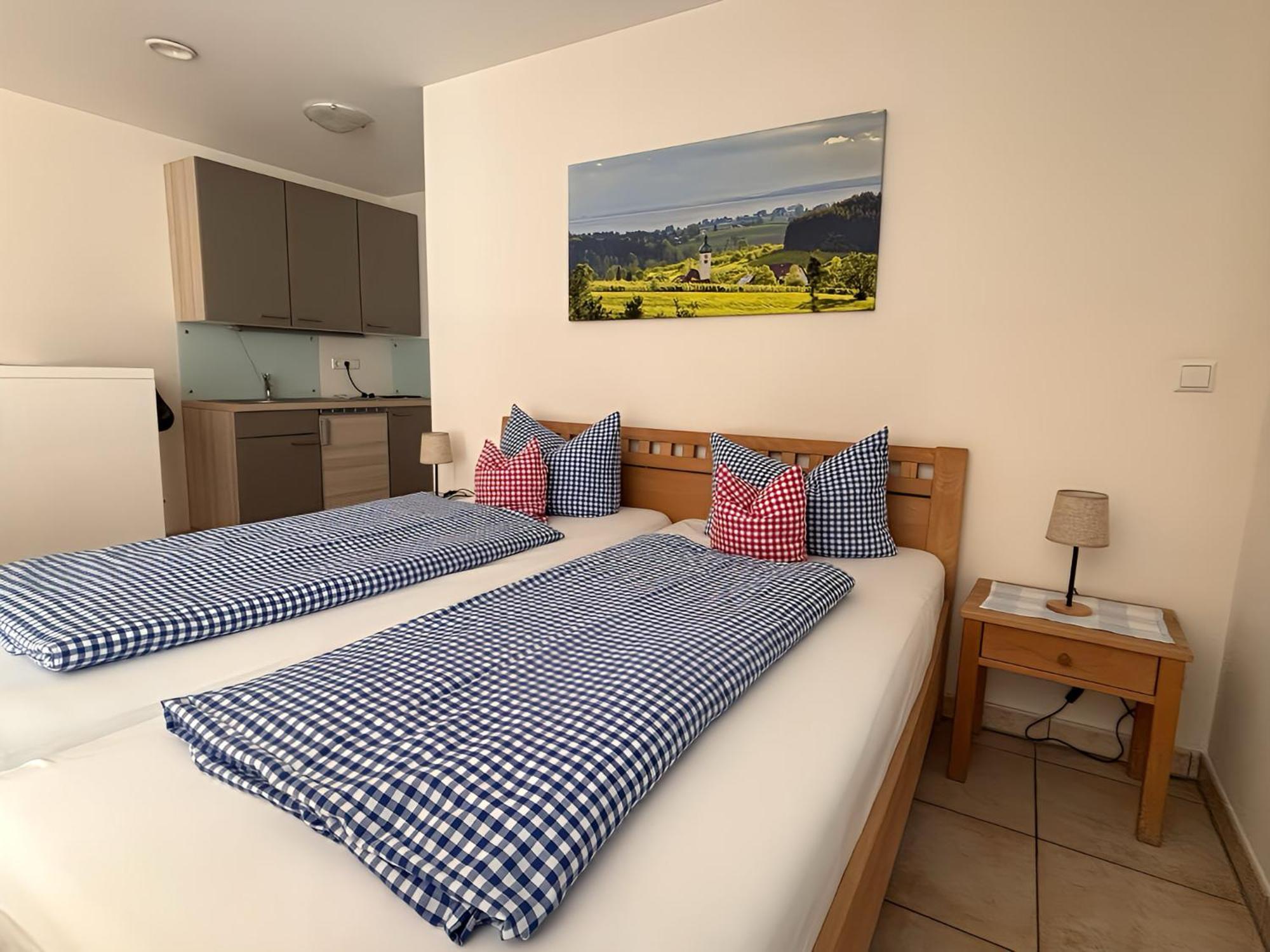 Hotel-Gasthof Adler Lindau  Rom bilde